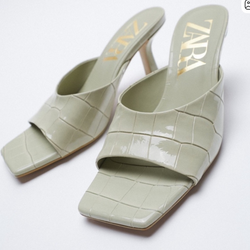 Zara Animal Print High heeled mules Green